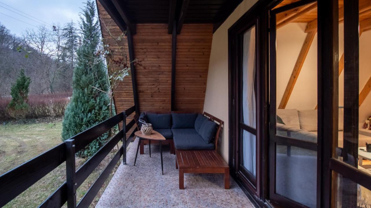 Planinska Kuca "Zvuk Tisine" - Fruska Gora Villa Beocin Exterior photo